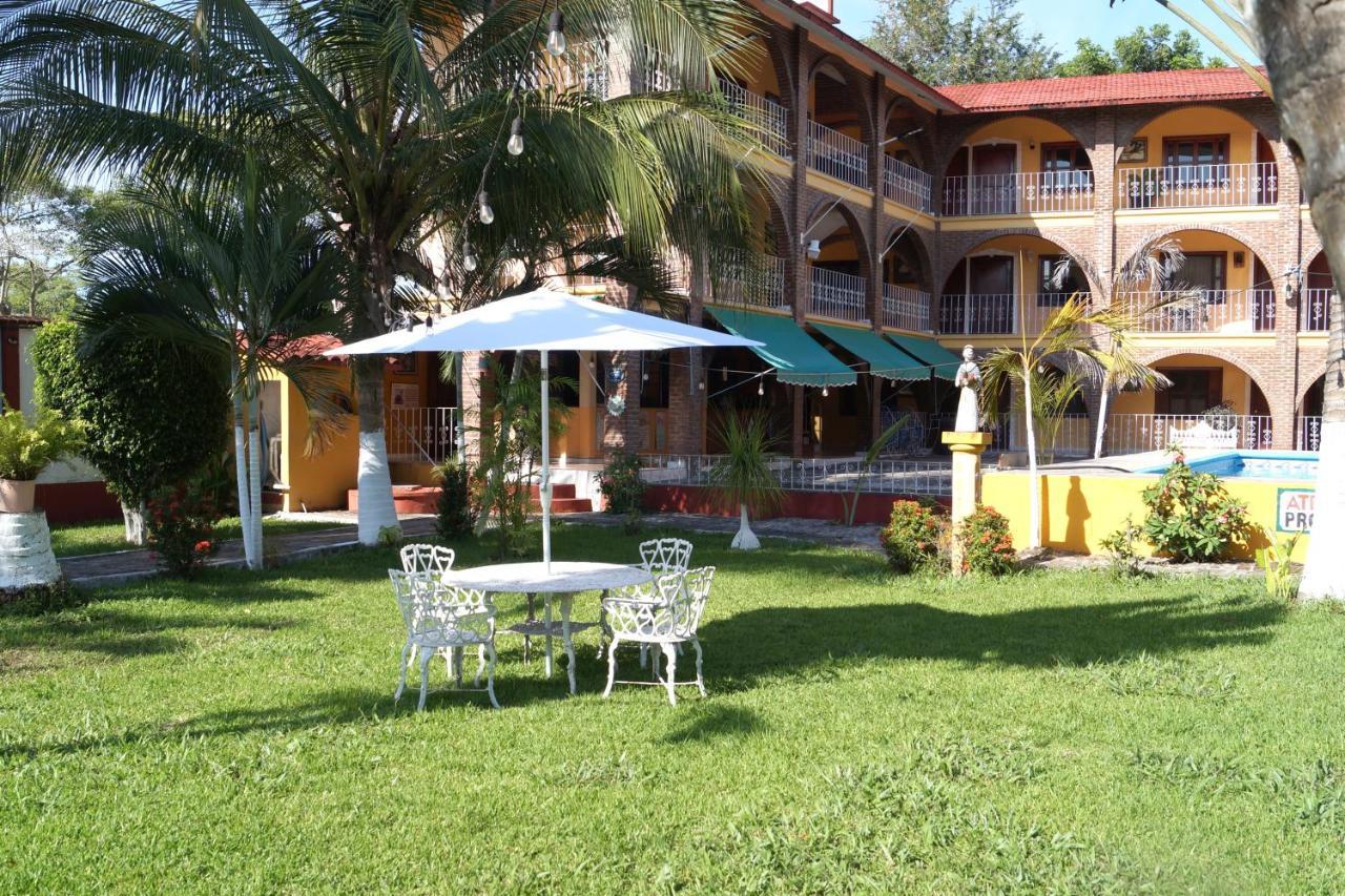 Hotel Hf Hacienda San Francisco Puente Nacional Eksteriør billede